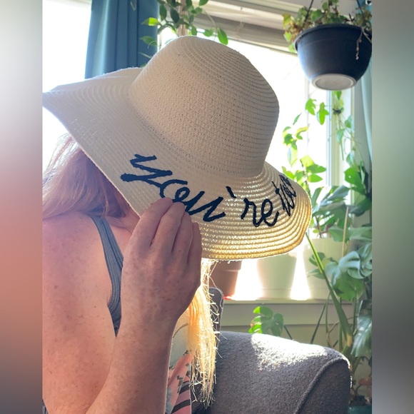 2 Sun Hats - Picture 11 of 15